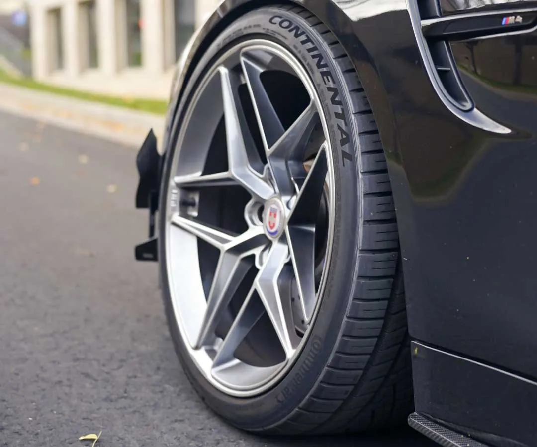 Cover for Types Of Tires (Comprehensive Overview)