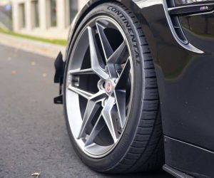 types of tires - all-season tires on bmw m4
